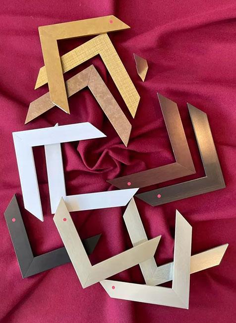 Votre partenaire pour un encadrement artistique sur mesure et fait à la main